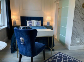 Midcoast Studio TheBlue